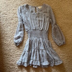 Chelsea & Violet Light Gray Textured Dress